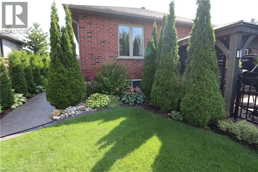 42 GRAYDON Drive - Image 41