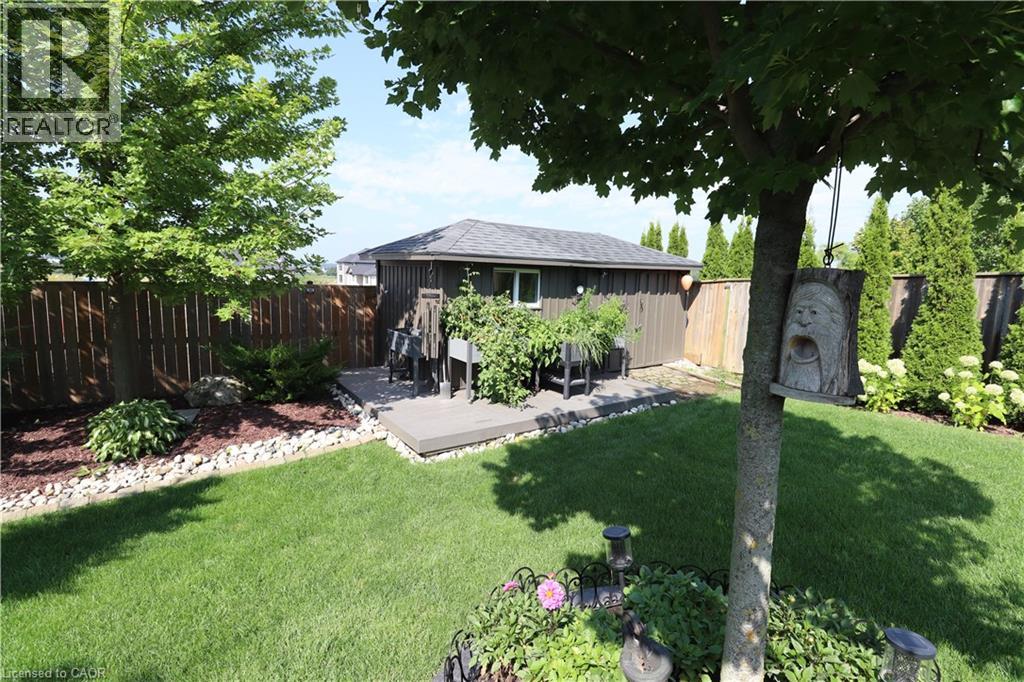 42 GRAYDON Drive - Image 35