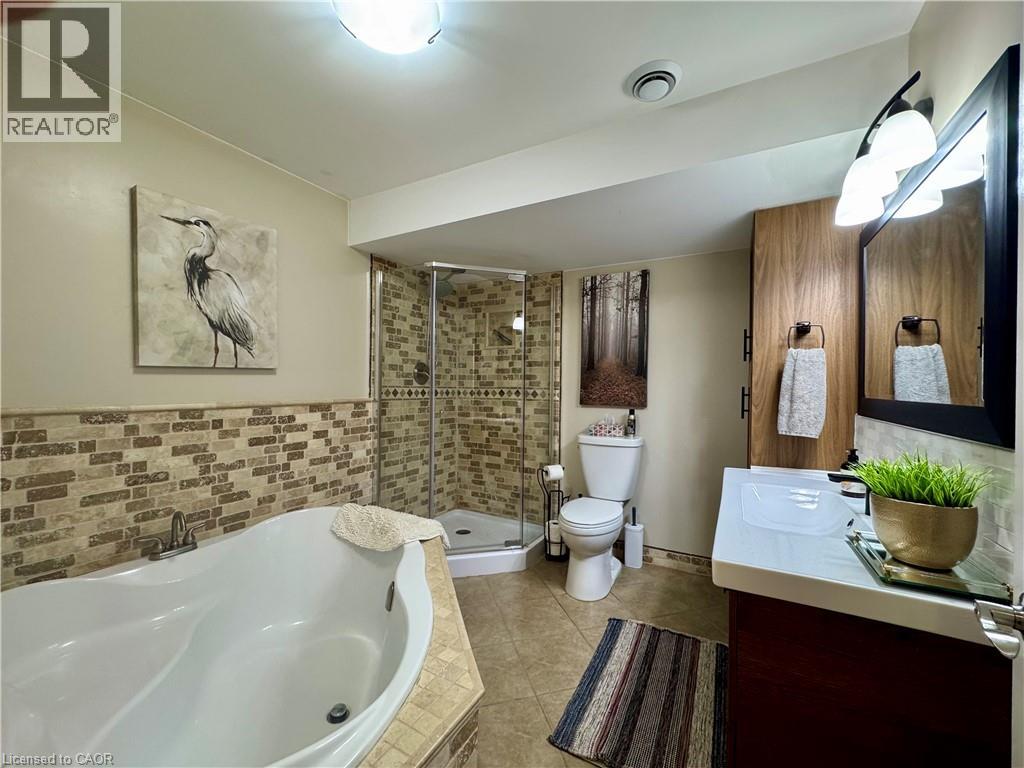 42 GRAYDON Drive - Image 26