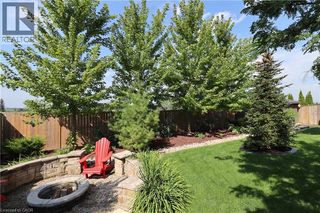 42 GRAYDON Drive - Image 44
