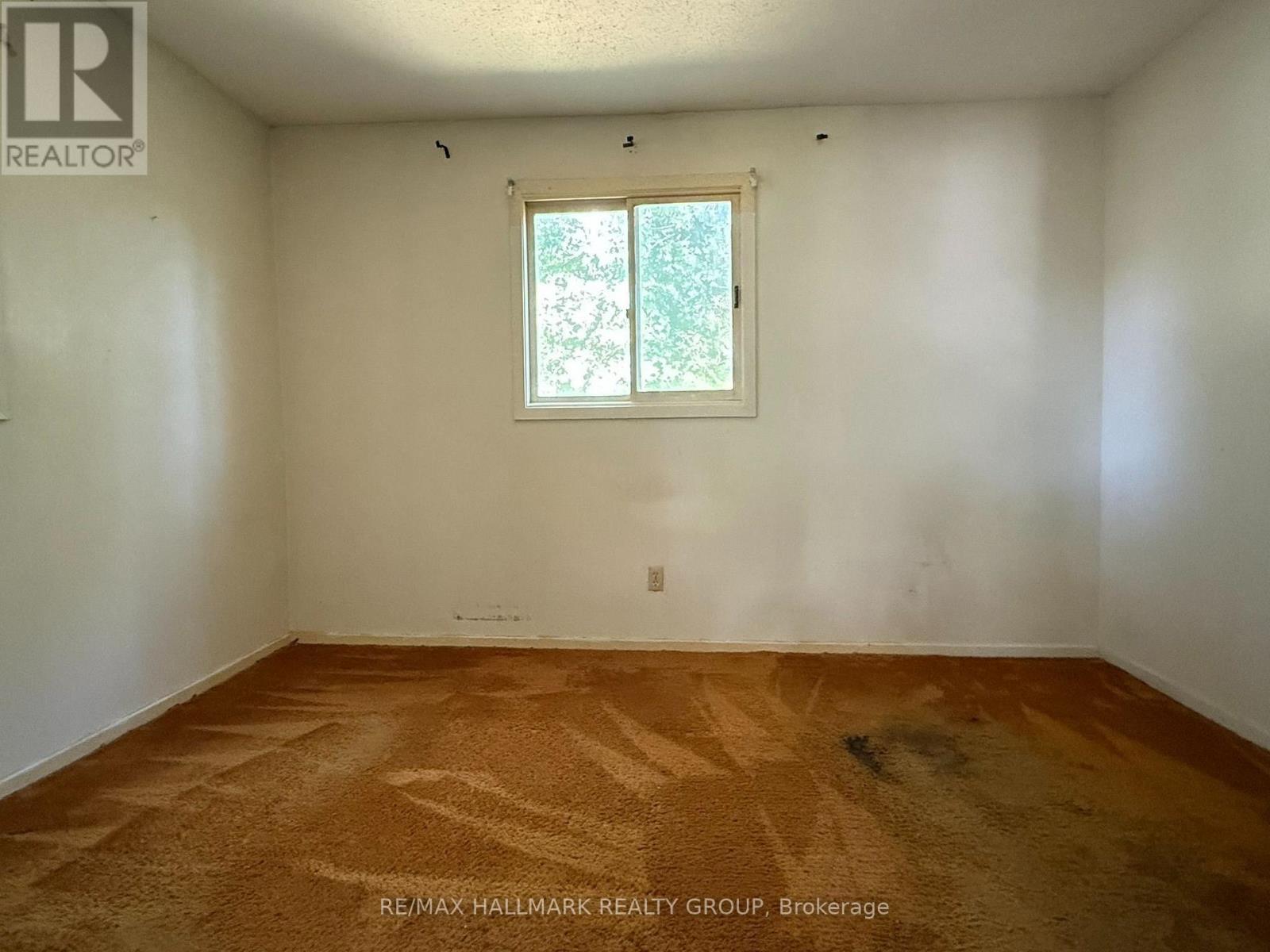 488 BAYVIEW DRIVE - Image 13