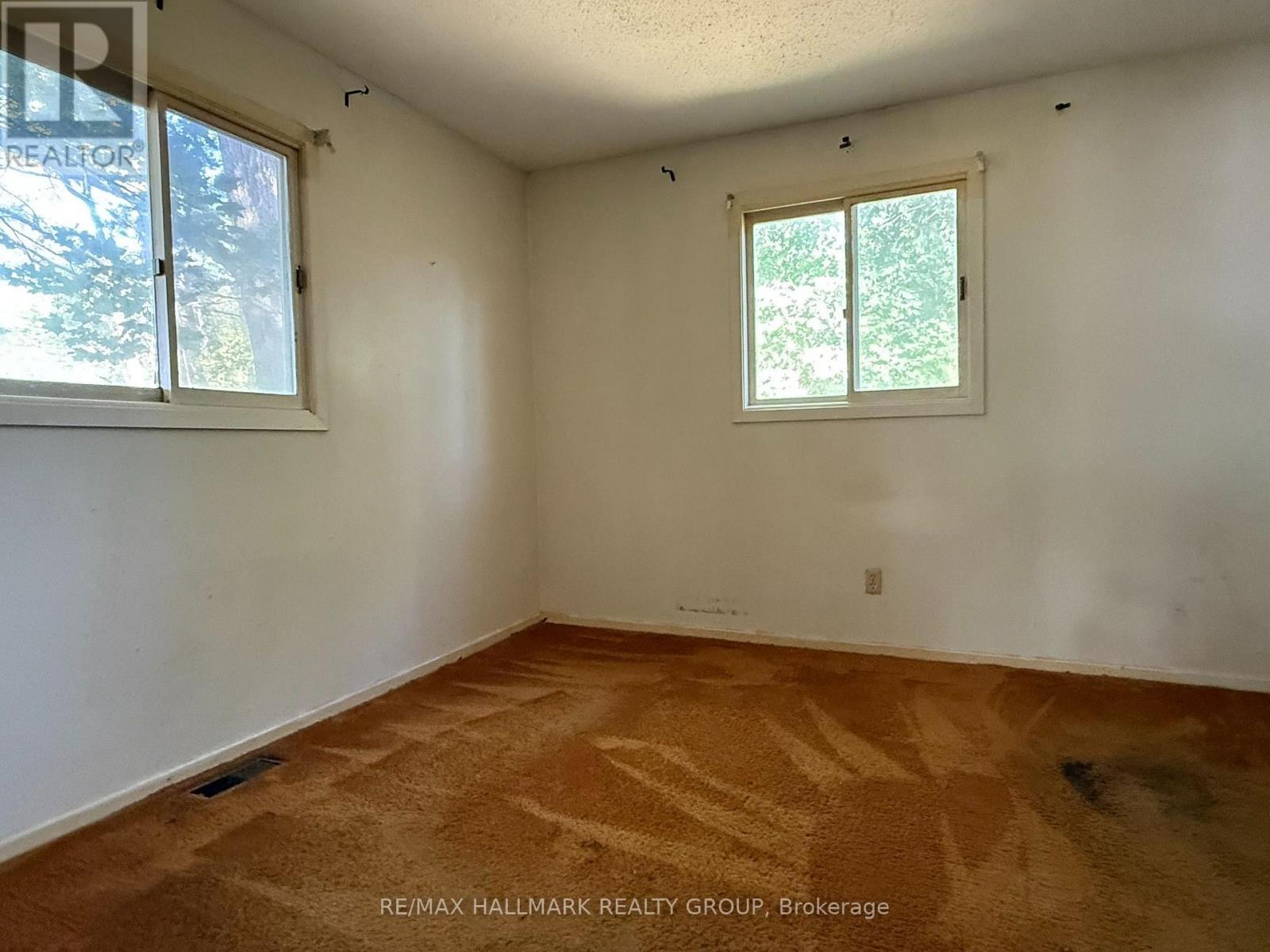 488 BAYVIEW DRIVE - Image 15