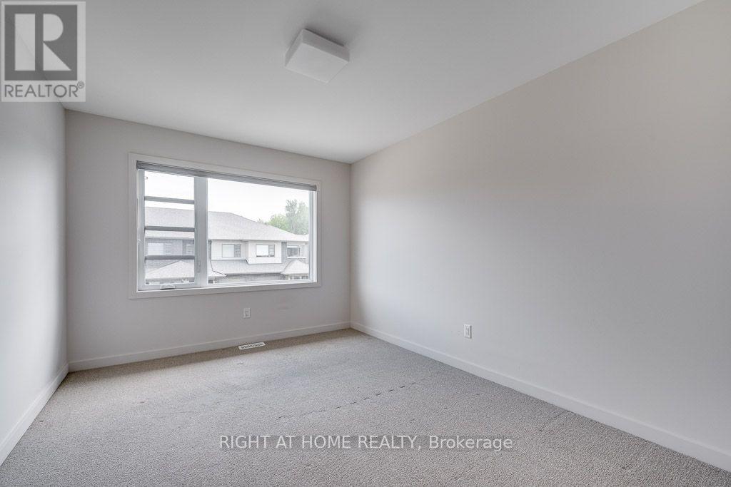 1030 EIDER STREET - Image 23