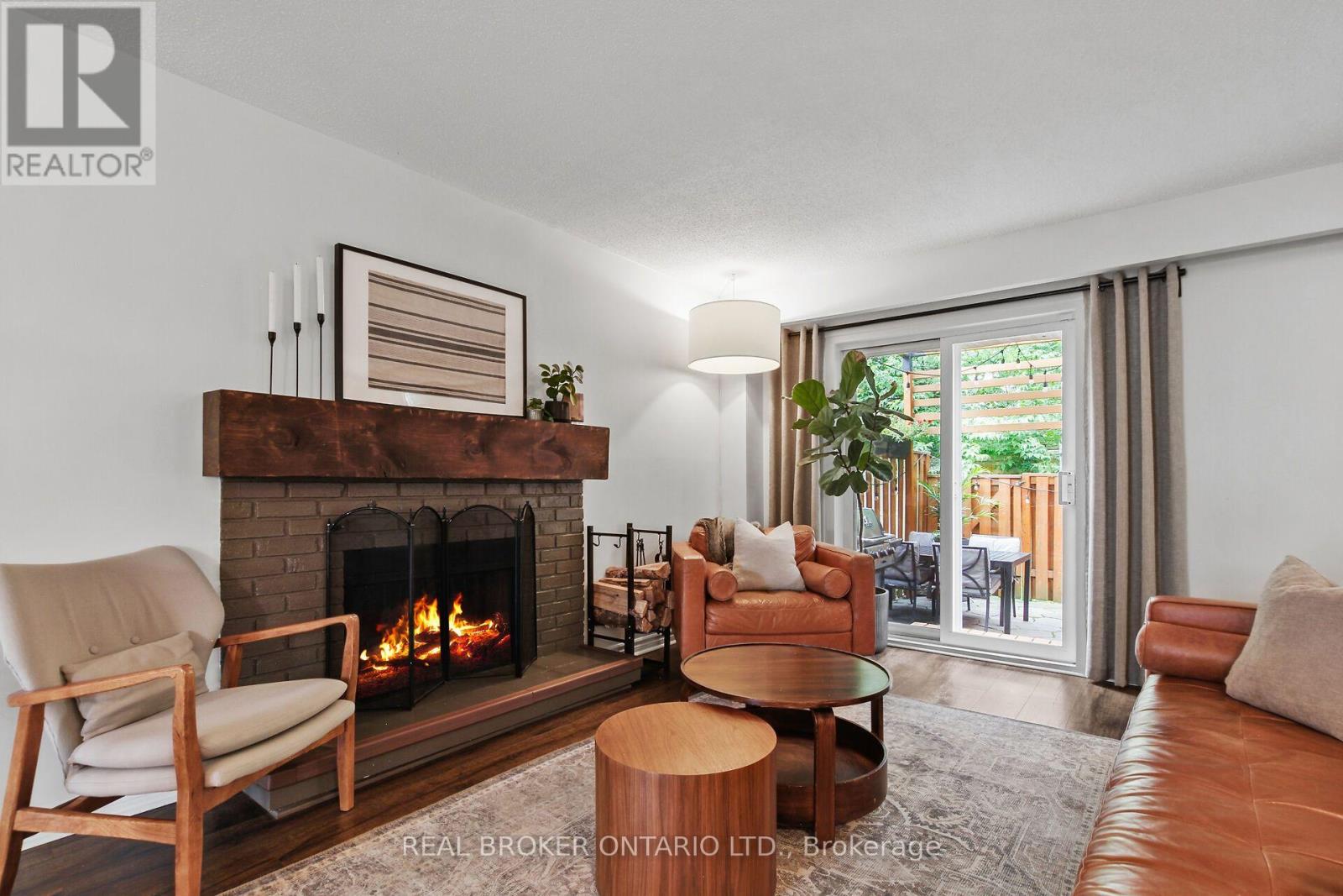 1807 AXMINSTER COURT - 4