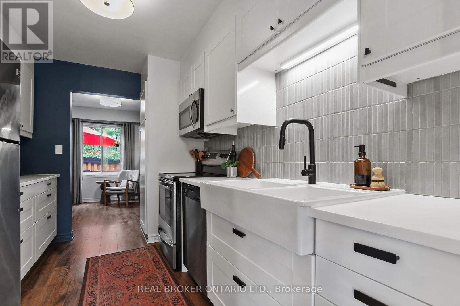 1807 AXMINSTER COURT - 9