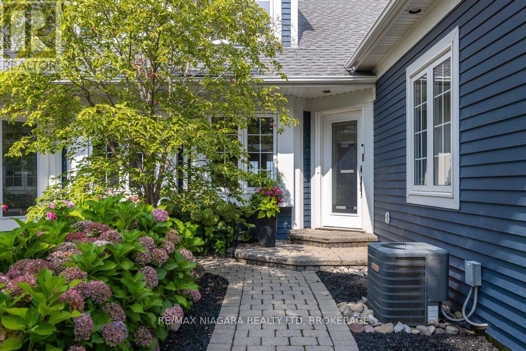 #66 7 LAKESIDE DRIVE - 3
