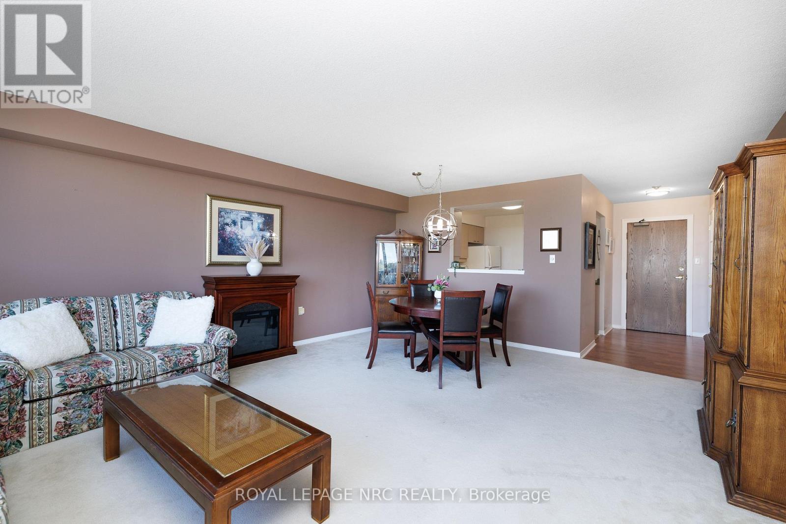 ##606 5100 DORCHESTER ROAD - Image 7