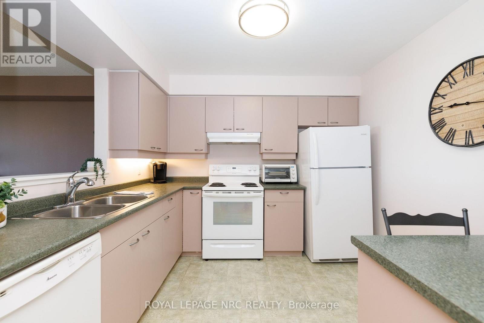 ##606 5100 DORCHESTER ROAD - 9