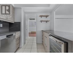 604 - 19 Dundonald Street, Toronto, ON M4Y1K3 Photo 10