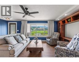 3pc Ensuite bath - 6550 Herry Road, Vernon, BC V1B3T6 Photo 10