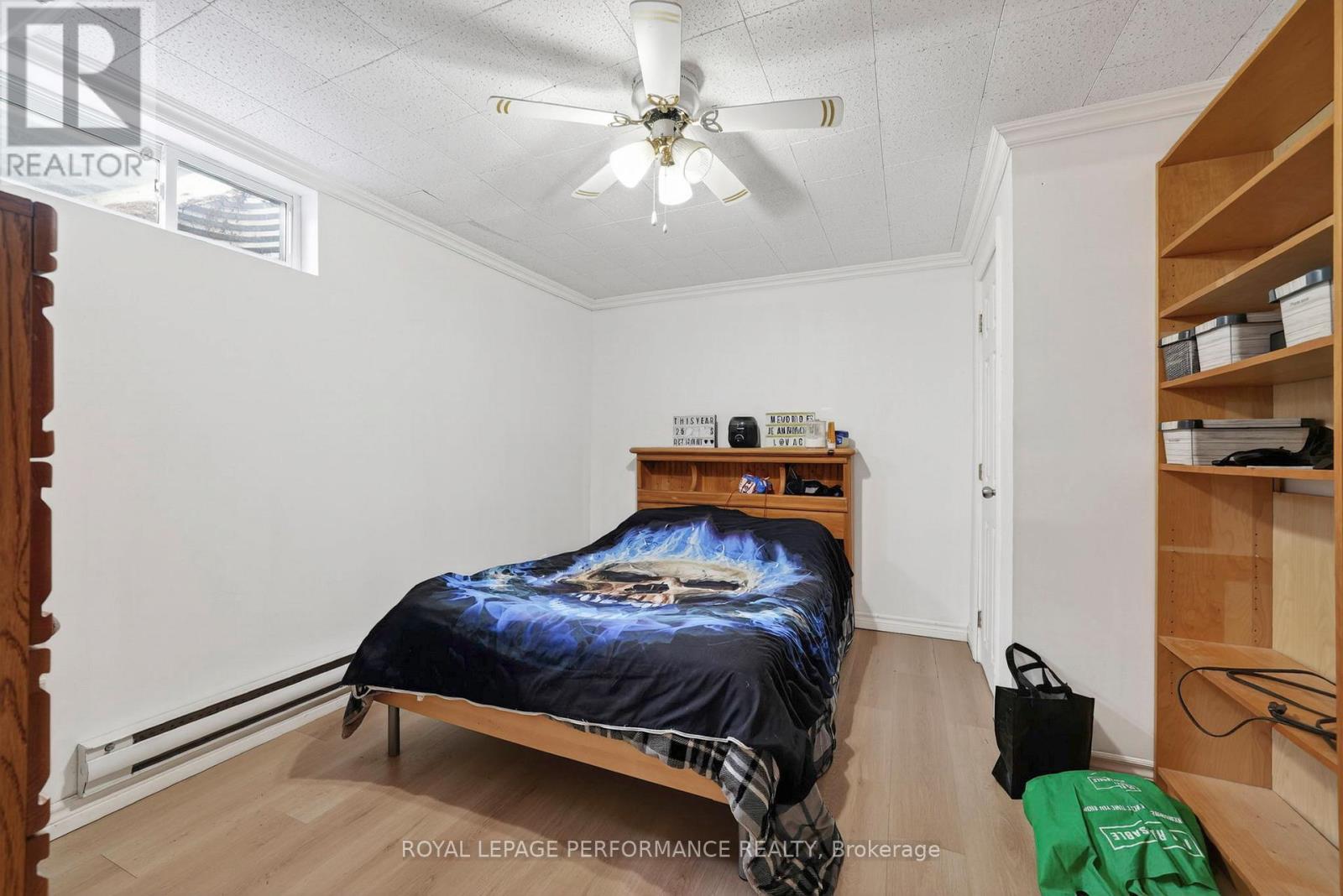 1824 ELGIN STREET - Image 23