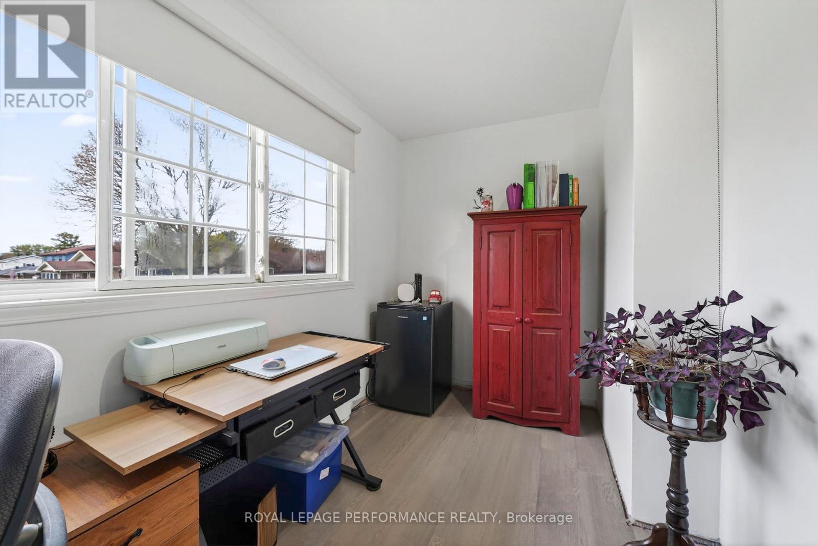 1824 ELGIN STREET - Image 37