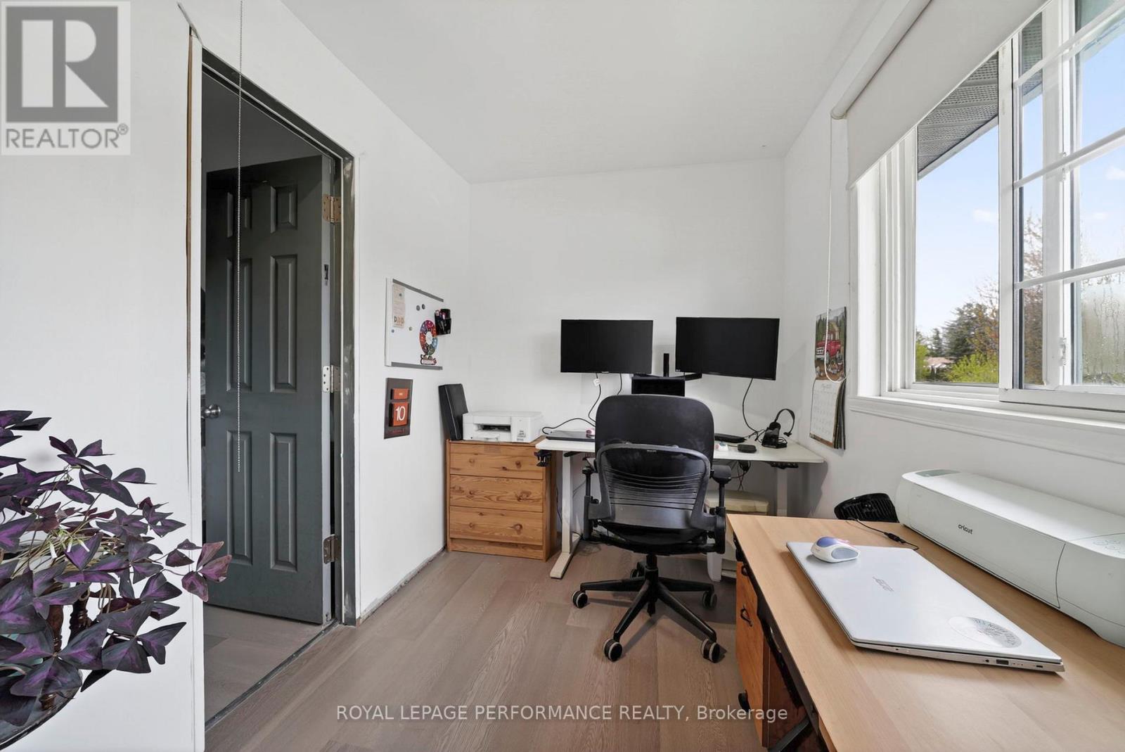 1824 ELGIN STREET - Image 38