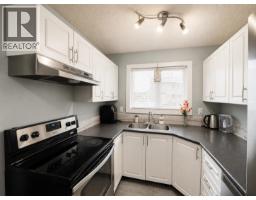 Photo 10 of 22, 319 2550 S OSPIKA BOULEVARD · Prince George, BC