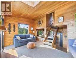 9951 Finn Bay Rd, Powell River, BC V0N2G0 Photo 31