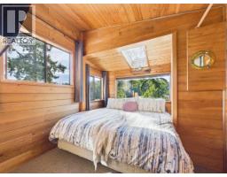 9951 Finn Bay Rd, Powell River, BC V0N2G0 Photo 32
