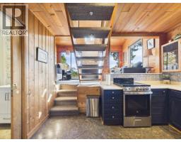9951 Finn Bay Rd, Powell River, BC V0N2G0 Photo 22