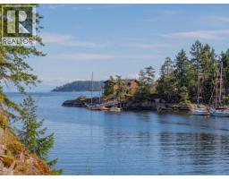 9951 Finn Bay Rd, Powell River, BC V0N2G0 Photo 50