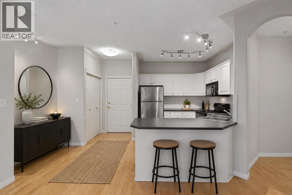 207, 2419 Erlton Road SW, Calgary — photo 6