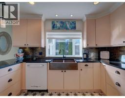 5643 Curtis Place, Sechelt, BC V7Z0R9 Photo 19