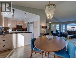 5643 Curtis Place, Sechelt, BC V7Z0R9 Photo 12