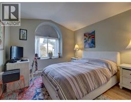 5643 Curtis Place, Sechelt, BC V7Z0R9 Photo 29