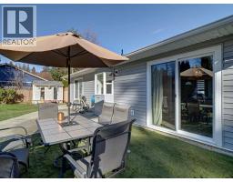 5643 Curtis Place, Sechelt, BC V7Z0R9 Photo 32
