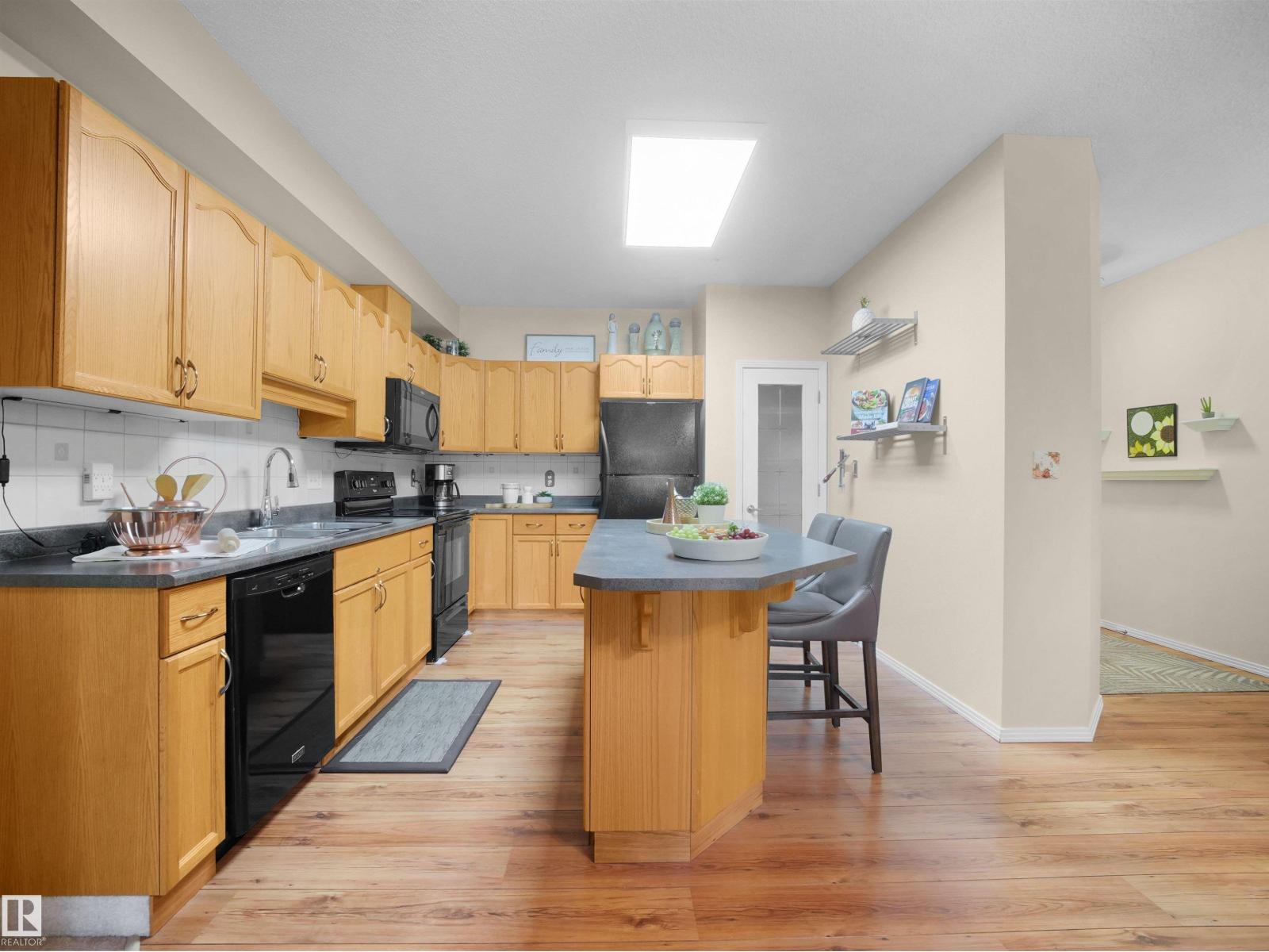 #206 12111 51 AV NW - Image 11
