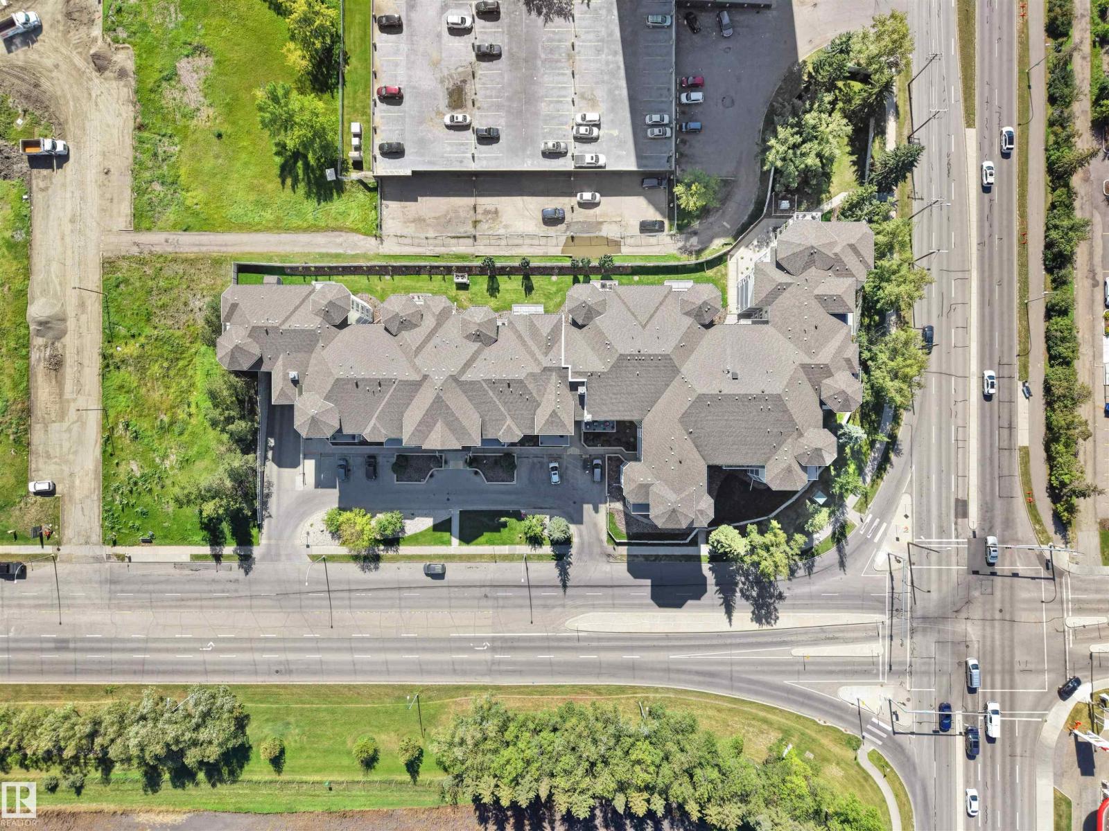 #206 12111 51 AV NW - Image 4
