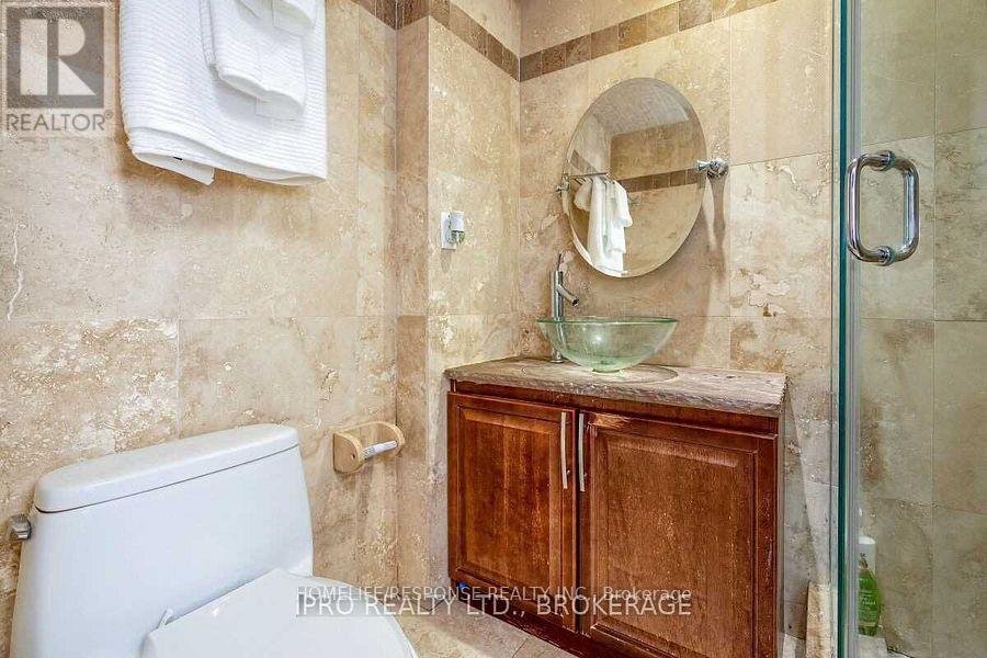 #46 6679 SHELTER BAY ROAD - 27