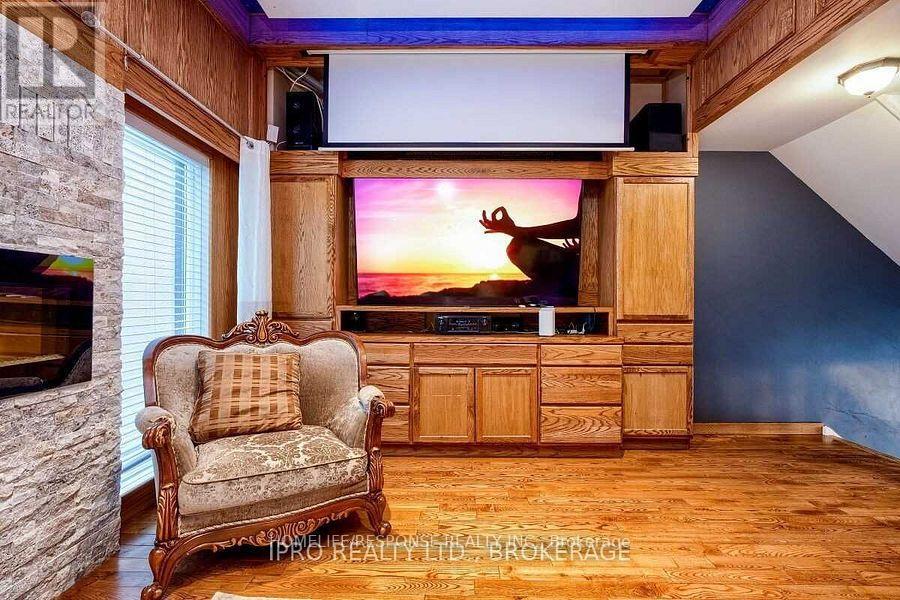#46 6679 SHELTER BAY ROAD - 9