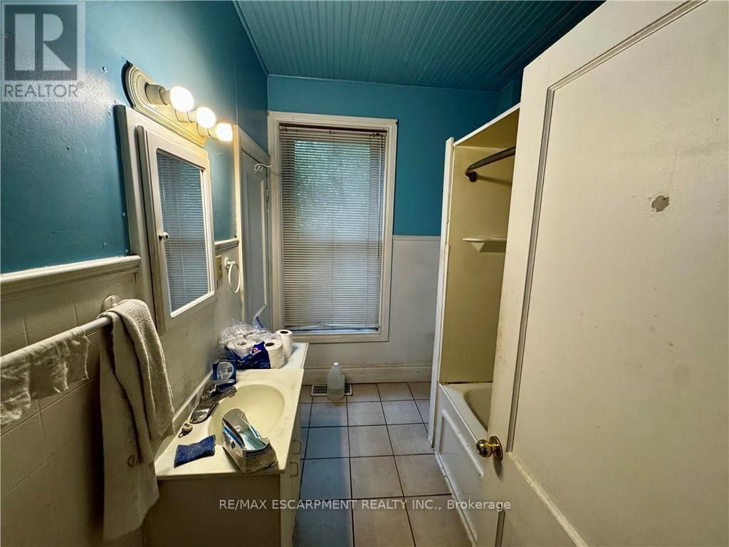 28 BRANTDALE AVENUE - Image 7