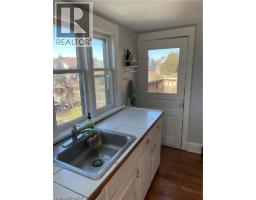 48 Betzner Avenue N Unit# Upper, Kitchener, ON N2H3B9 Photo 11