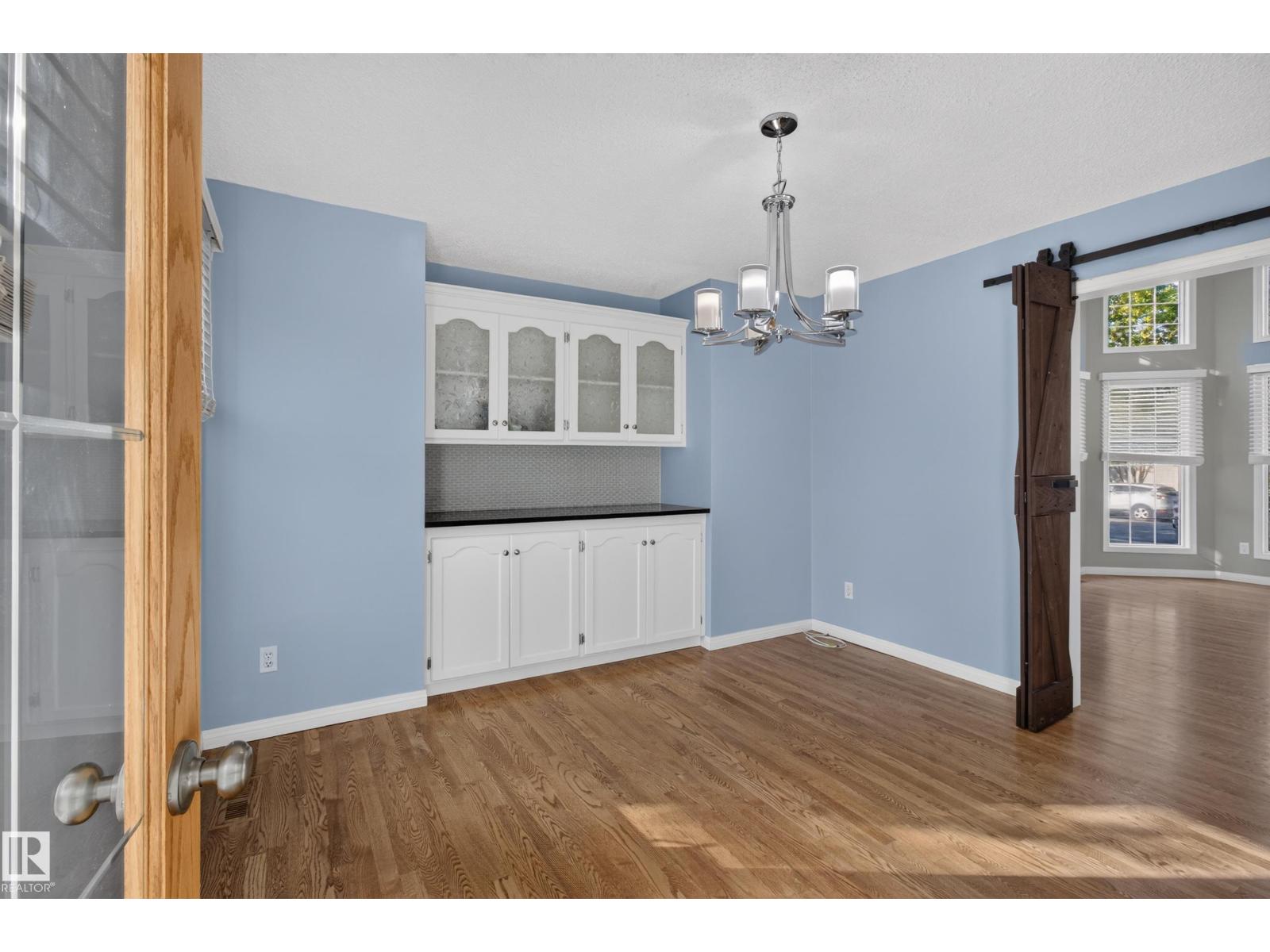 19 CATALINA DR - 16