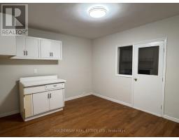 327 Springdale Boulevard, Toronto, ON M4C2A3 Photo 26