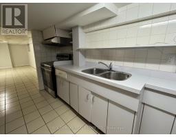 327 Springdale Boulevard, Toronto, ON M4C2A3 Photo 15
