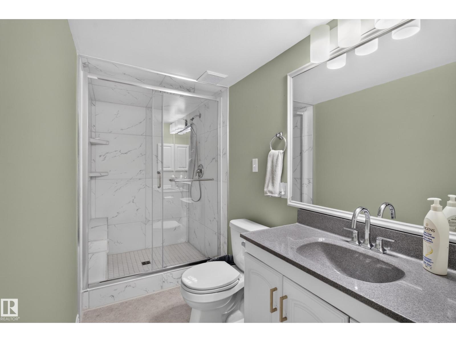 19 CATALINA DR - 51