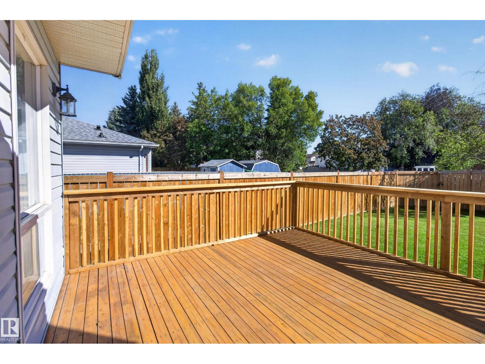 19 CATALINA DR - 64