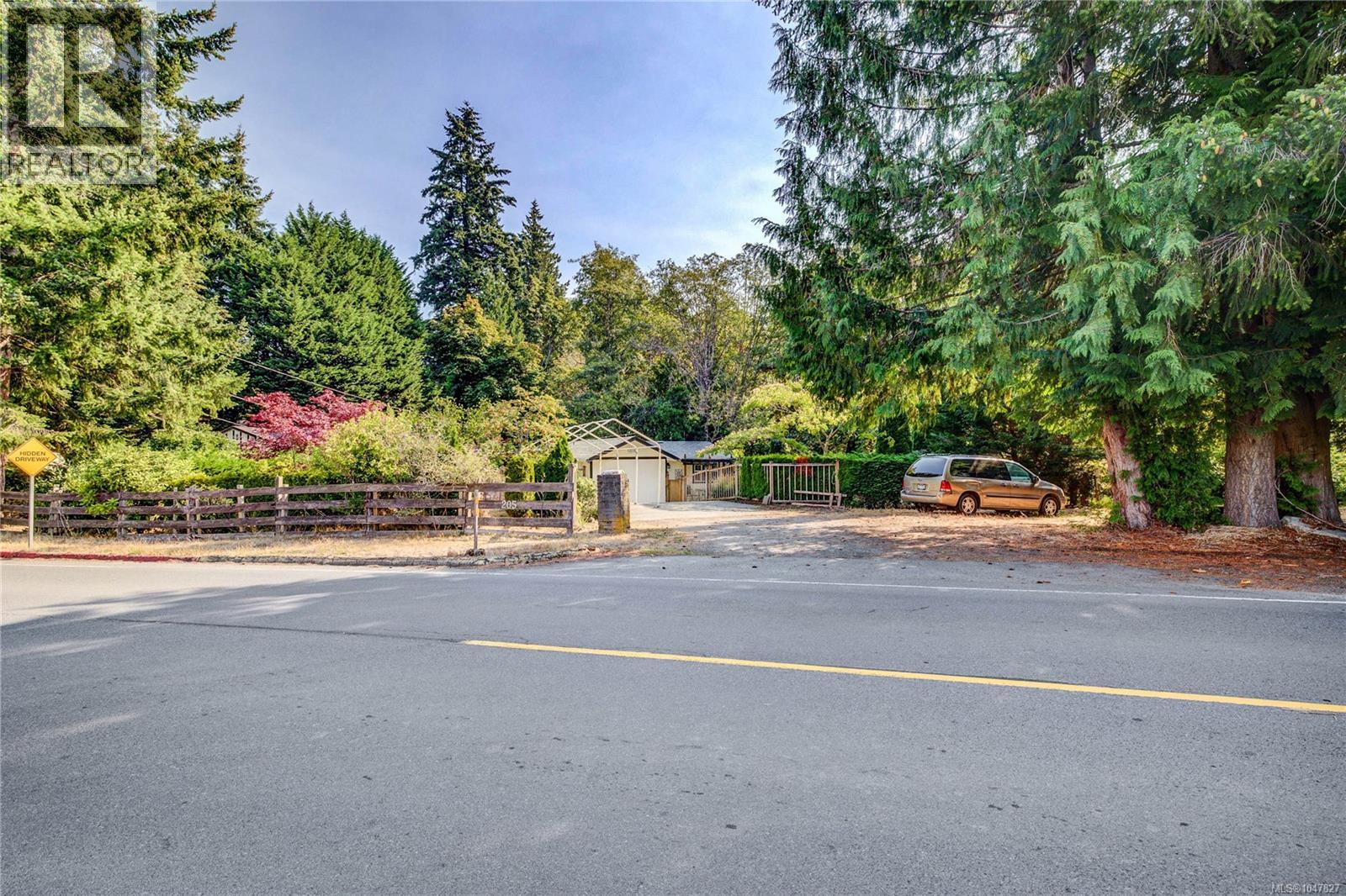  205 Atkins Road, View Royal