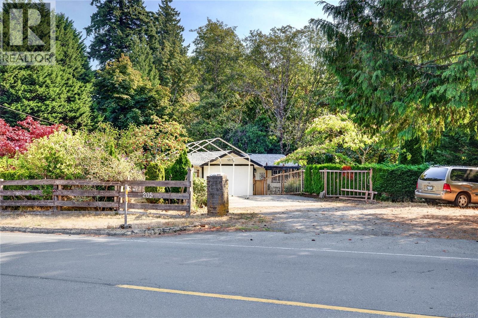  205 Atkins Road, View Royal