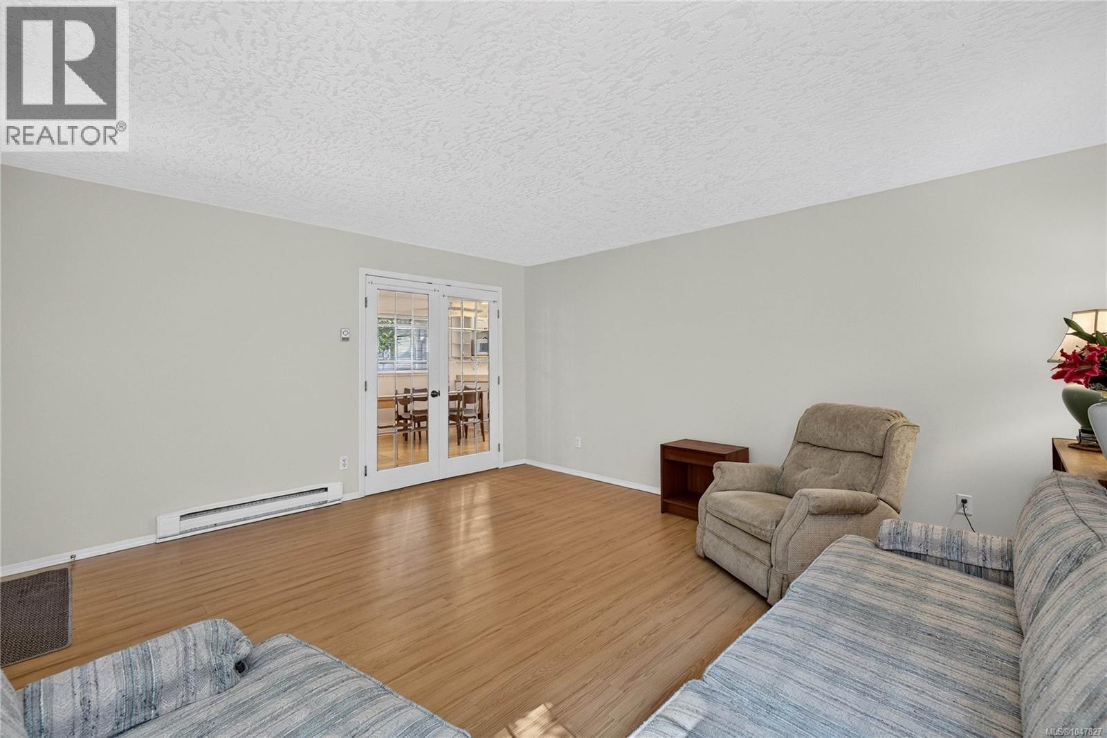 205 Atkins Rd - 28