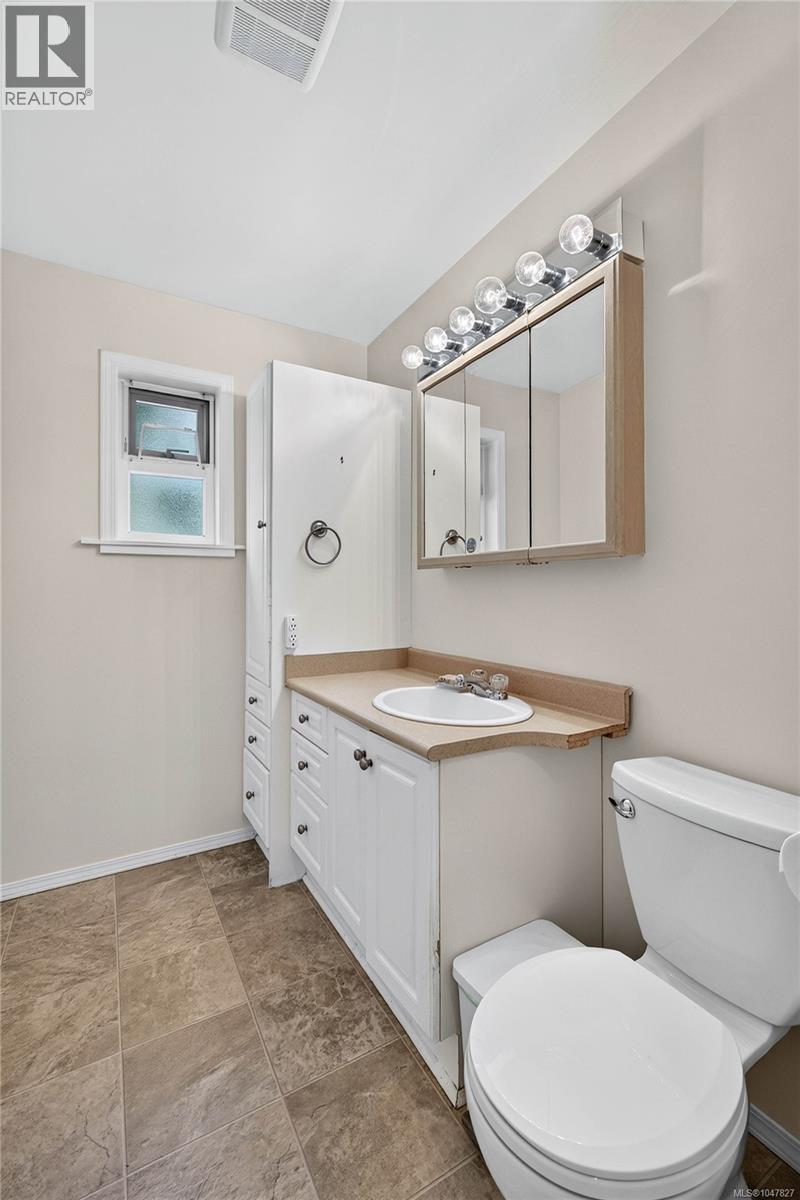  205 Atkins Road, View Royal