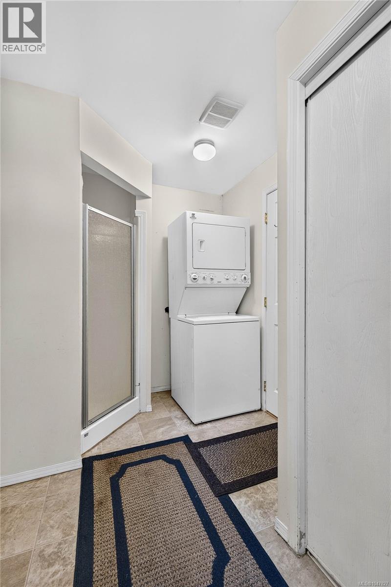 205 Atkins Rd - 40