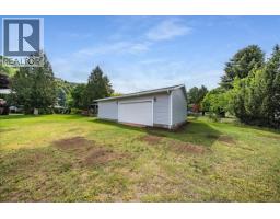 1545 Columbia Road, Ootischenia, BC V1N4L6 Photo 44