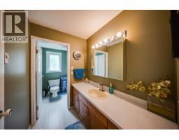 1545 Columbia Road, Ootischenia, BC V1N4L6 Photo 35