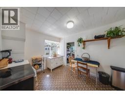 2433 First Avenue, Rossland, BC V0G1Y0 Photo 26