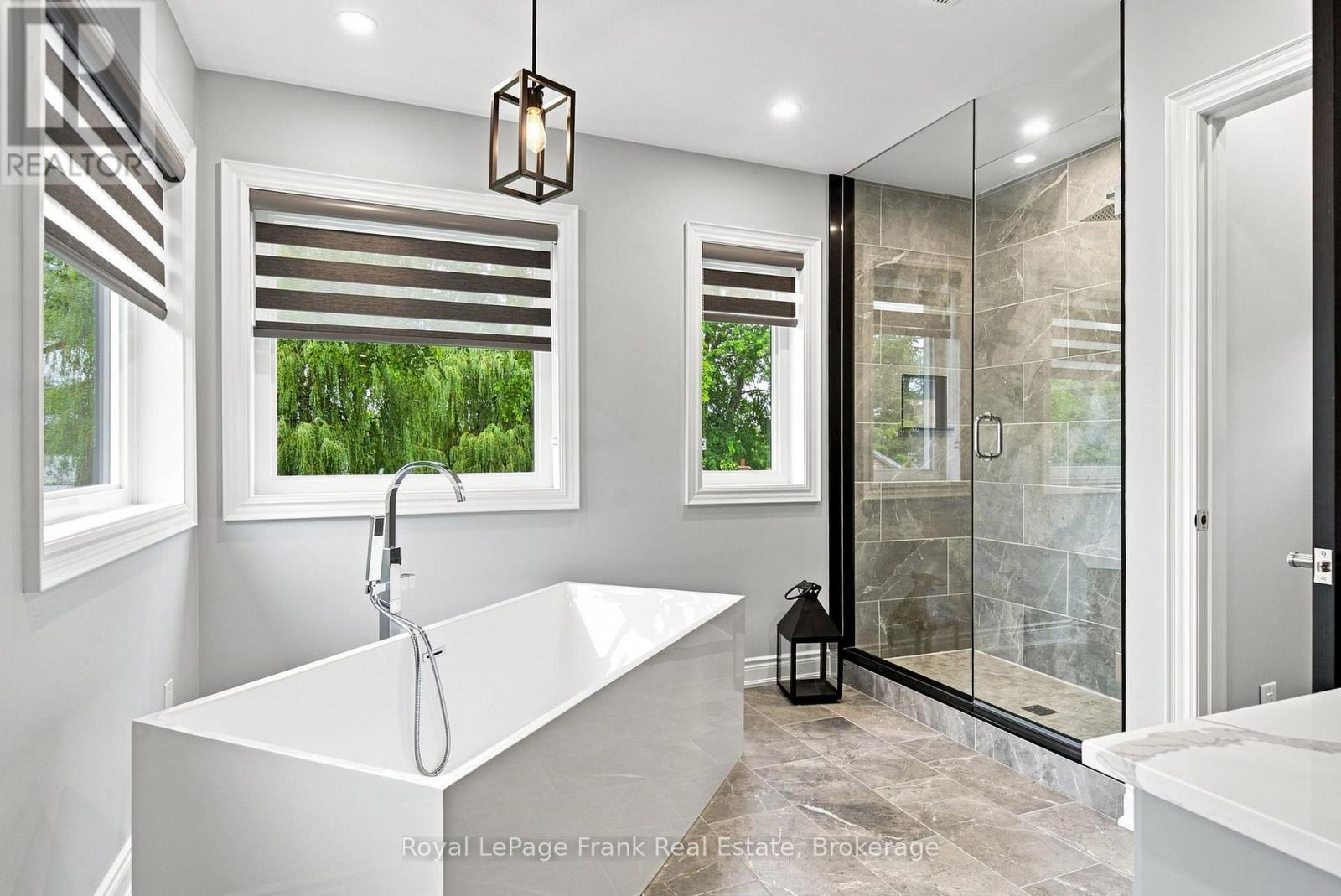 526 VIEW LAKE ROAD - Image 31