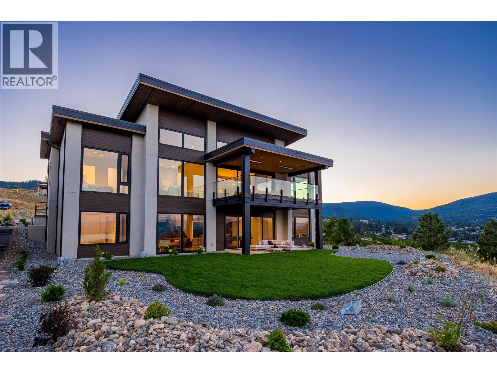  4011 Sunstone Street, West Kelowna