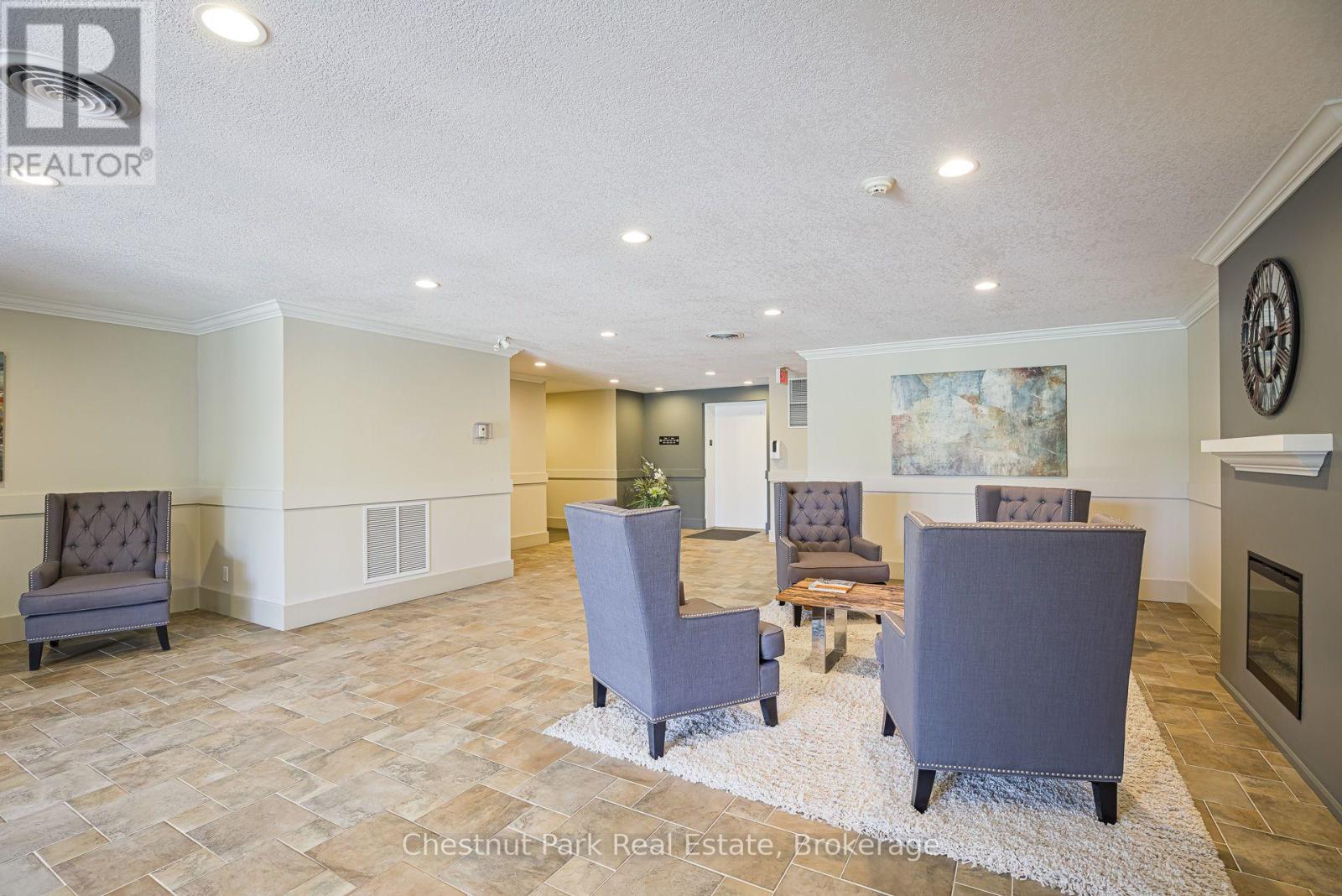 #208 27 BEAVER STREET - 10