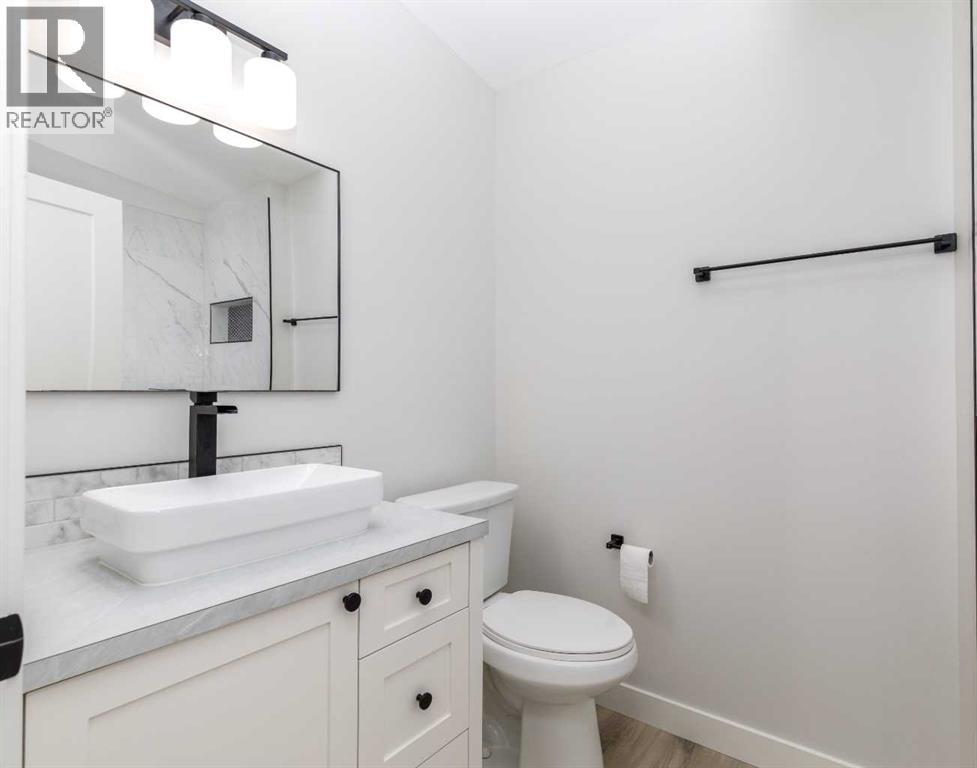 Listing photo – 200, 5344 76 Street, Red Deer